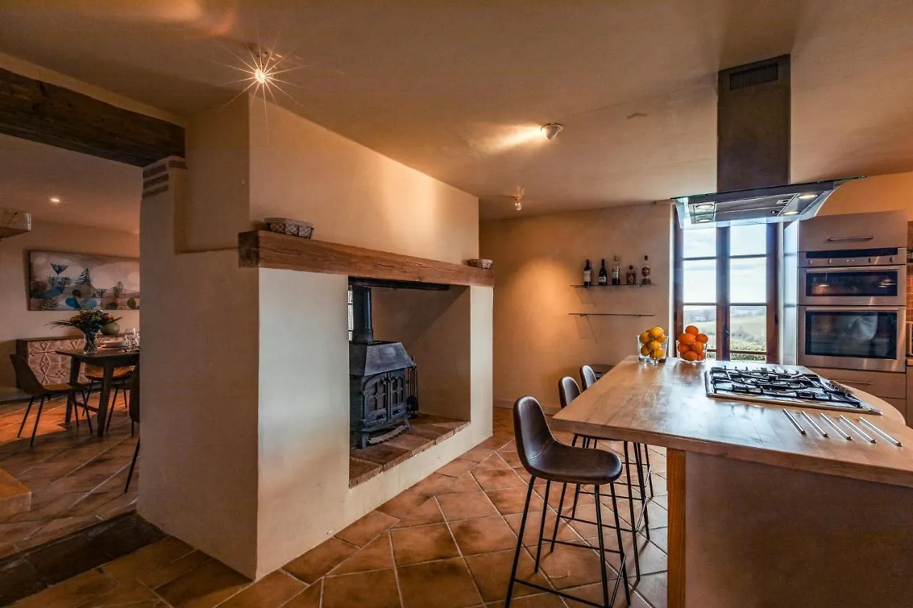 Villa Avec Vue - Piscine Privee, Cuisine D'Ete, Jeux Video Et Appareils De Fitness Puygaillard-de-Lomagne 0*,