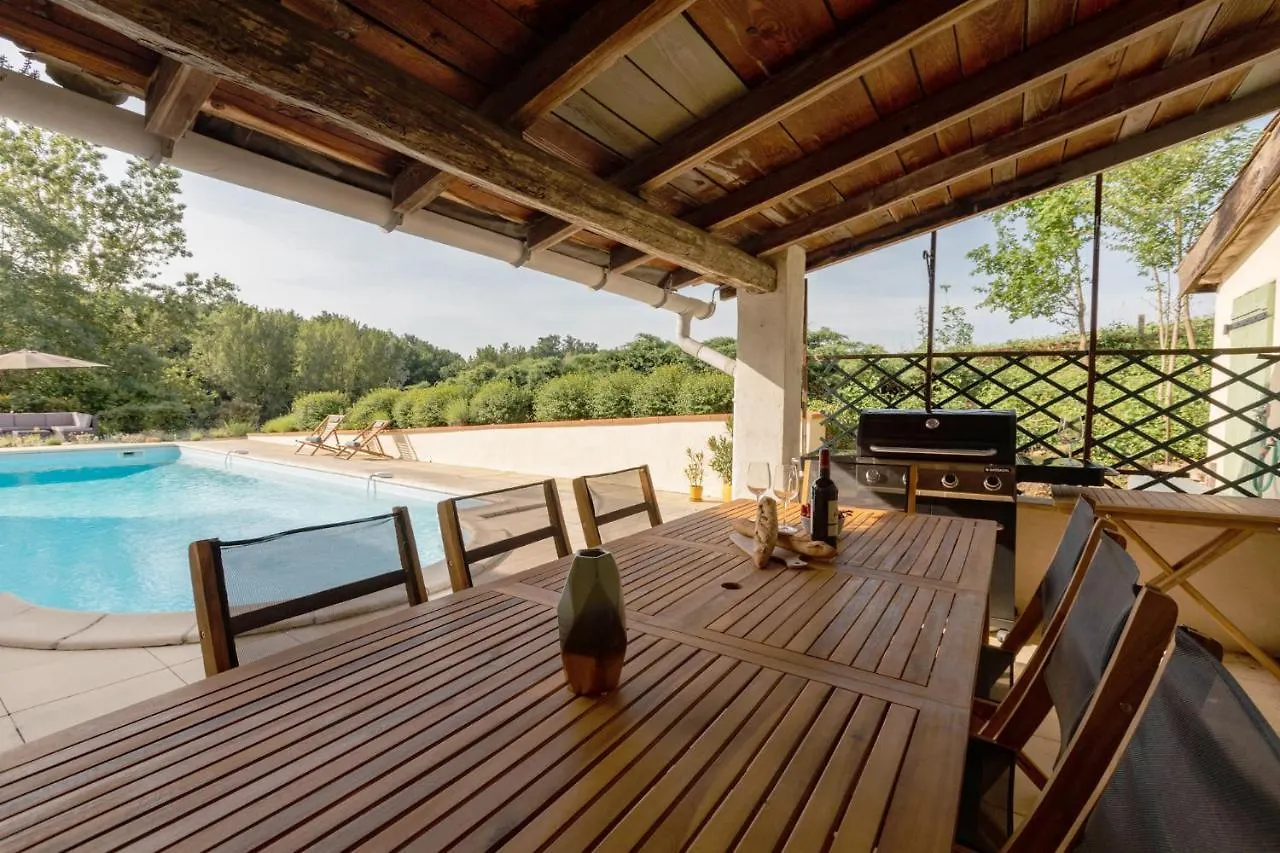 Villa Avec Vue - Piscine Privee, Cuisine D'Ete, Jeux Video Et Appareils De Fitness Puygaillard-de-Lomagne