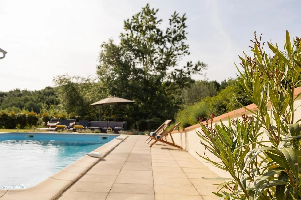 Villa Avec Vue - Piscine Privee, Cuisine D'Ete, Jeux Video Et Appareils De Fitness Puygaillard-de-Lomagne